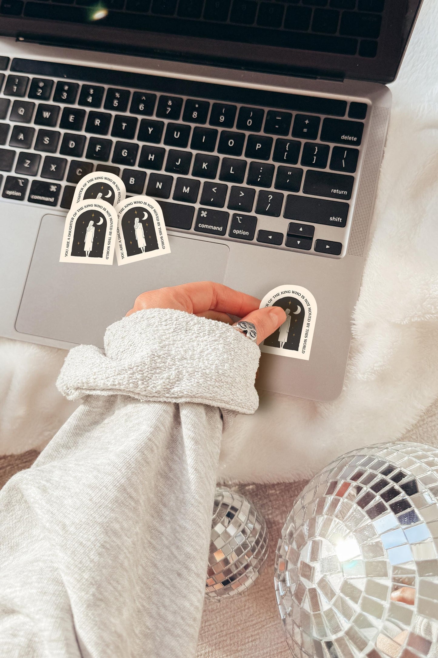 Daughter of the King Sticker | Christian Woman of Faith Vinyl Sticker Encouraging Bible Verse Aesthetic Gift for Her Laptop Journal Sticker