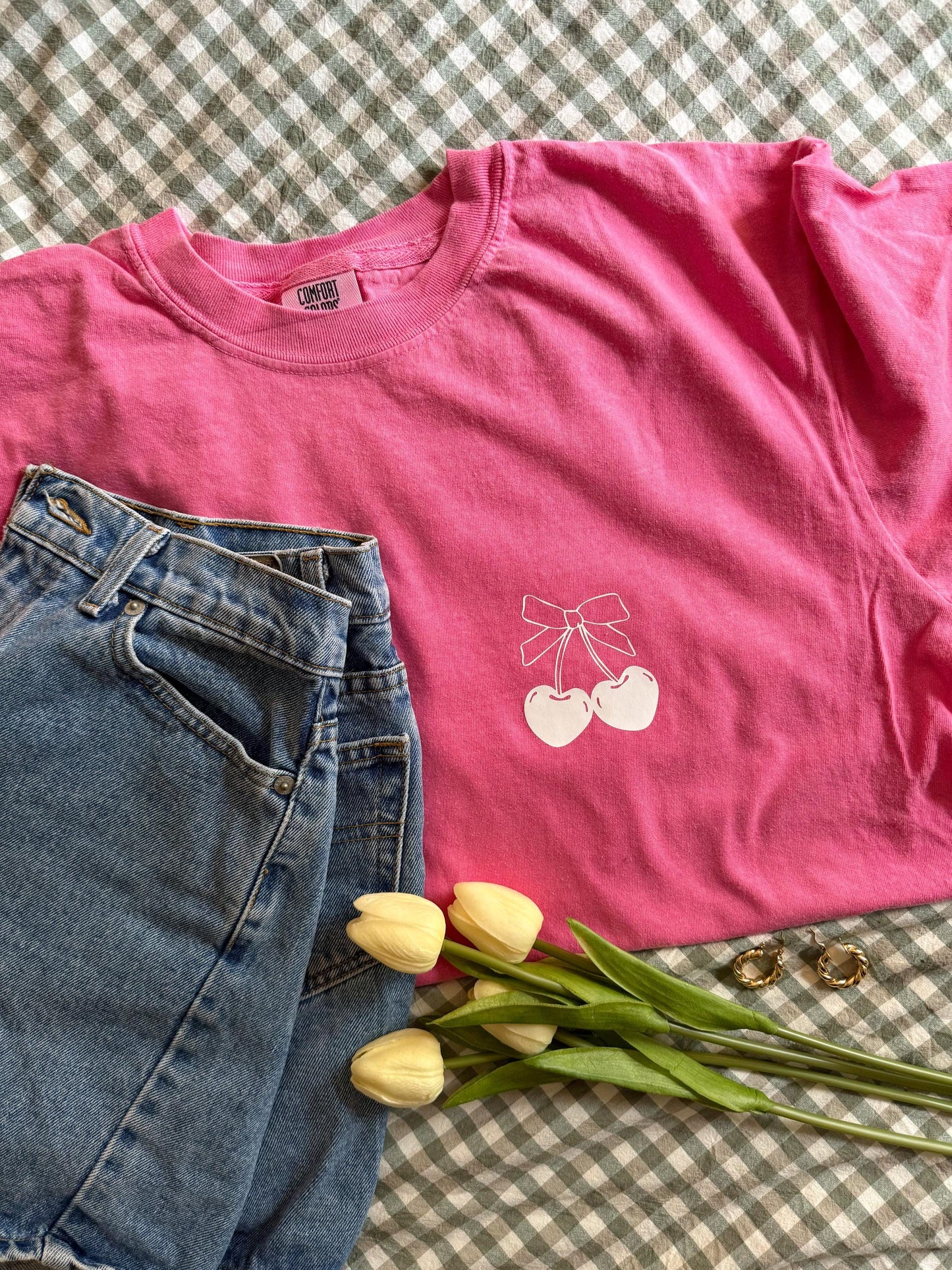 Guard Your Heart Christian T-Shirt | Bible Verse Tee | Trendy Faith Shirt | Religious Graphic Tee | Christian Gifts for Girls and Women