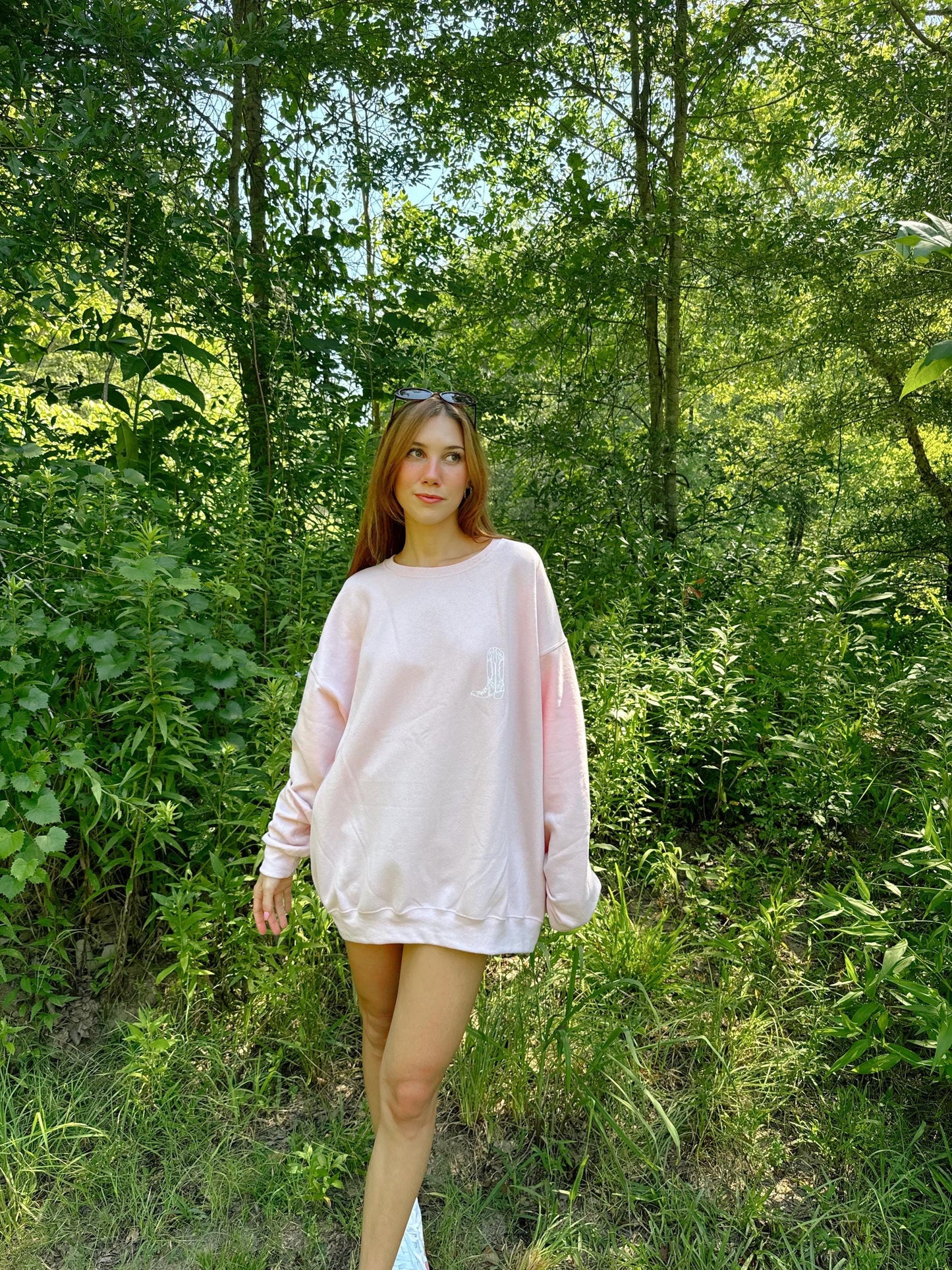 Walk in the Light of the Lord Crewneck | Christian Sweatshirt | Bible Verse Pullover | Trendy Faith Apparel | Aesthetic Christian Clothing