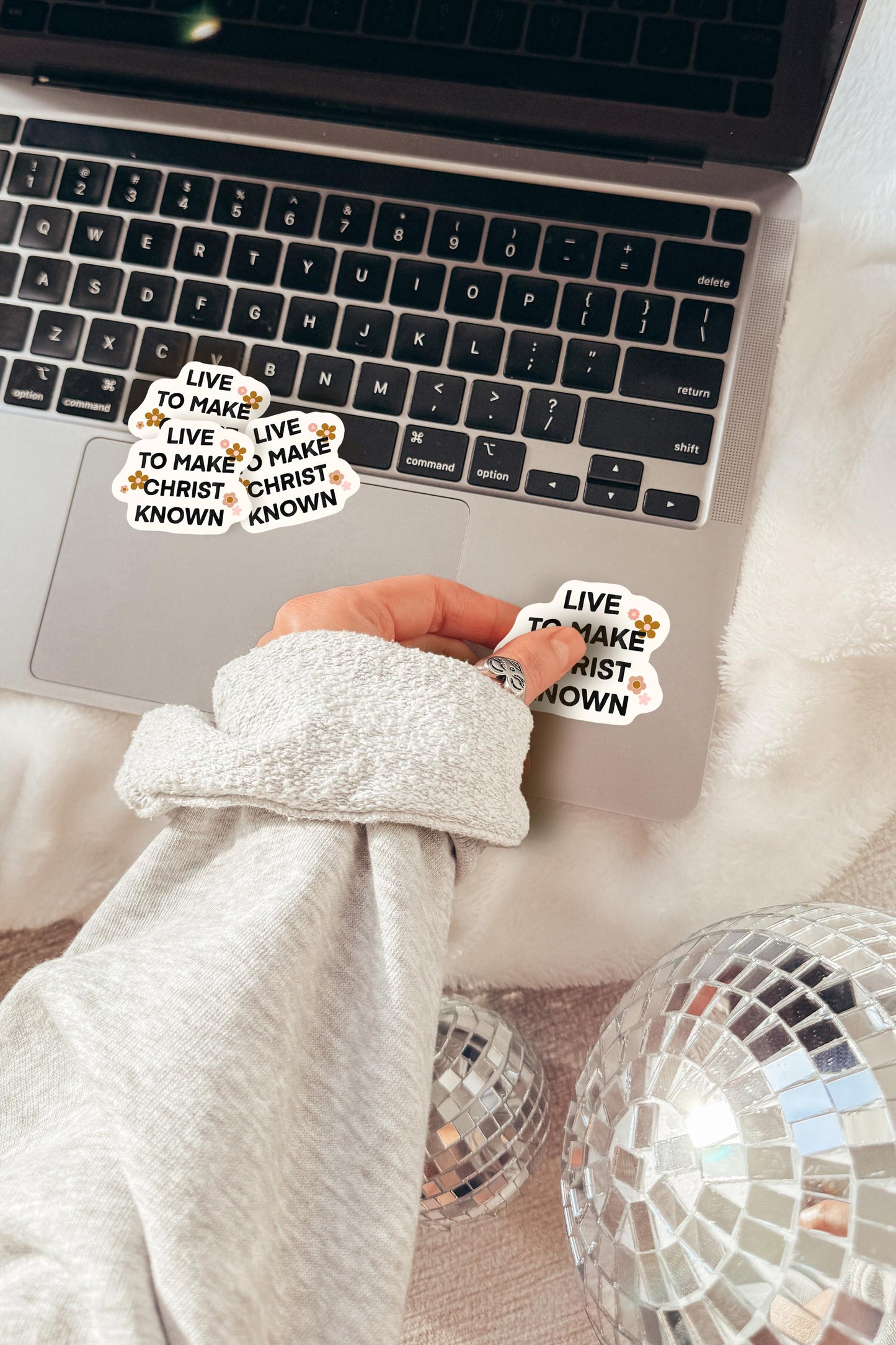 Live to Make Christ Known Sticker | Christian Vinyl Faith Sticker Jesus Bible Verse Reminder Aesthetic Gift for Girls Laptop Vinyl Decal